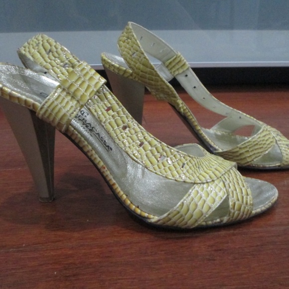 Snakeskin Slingbacks Size 38 / 8 - Picture 6 of 8